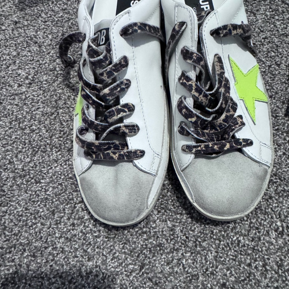 FINAL⬇️NWB😍Golden Goose White Sneakers with Neon Green Star - Picture 8 of 12